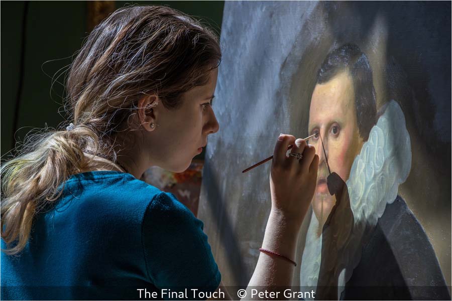 Peter Grant_The Final Touch