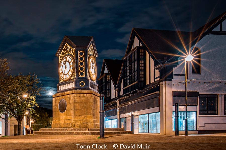 David Muir_Toon Clock
